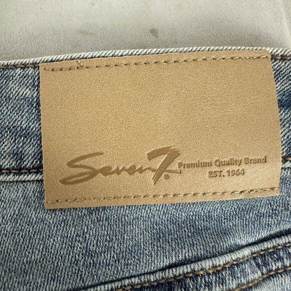 Seven7 Womens Size 12 Weekend Denim Shorts Distressed Frayed Hem - Picture 4 of 7